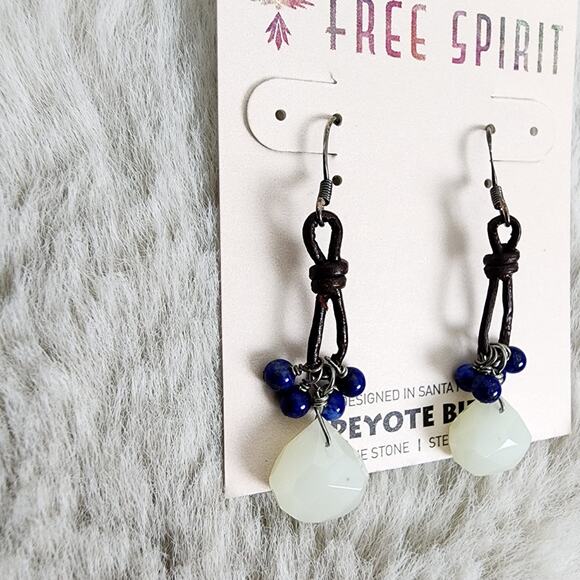 NEW Peyote Bird Free Spirit Blue and White Beaded Dangle Hook Earrings - Picture 3 of 8